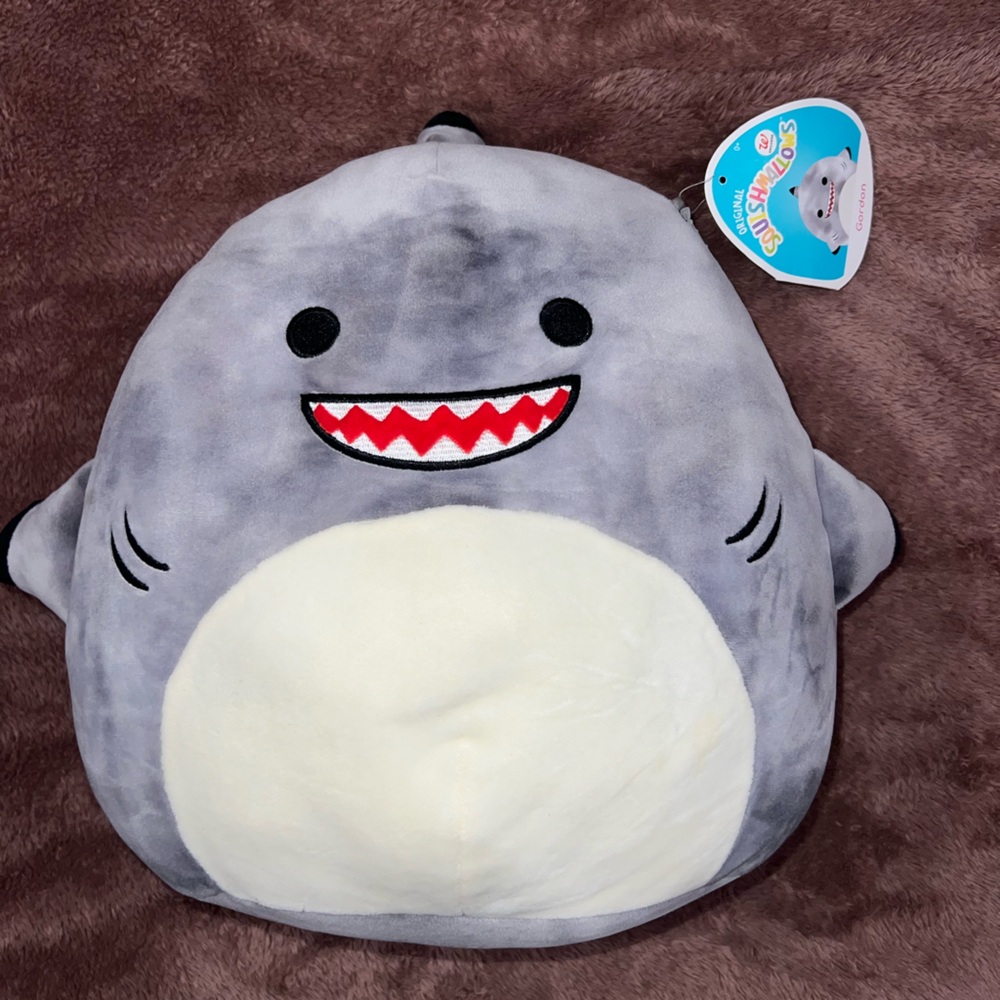 Squishmallows Gordon Shark